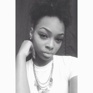 Meet your Posher, Moe