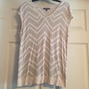 A PEA IN THE POD Maternity sleeveless sweater