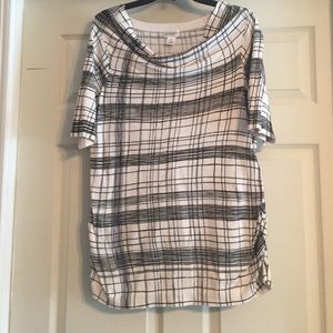 Motherhood short sleeve sweater