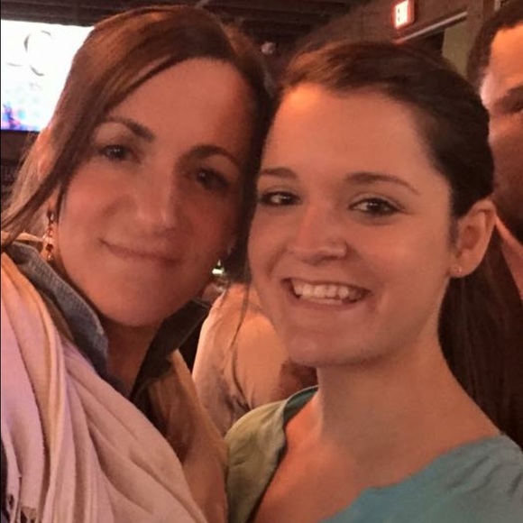 Meet your Posher, Abby - Picture 1 of 1