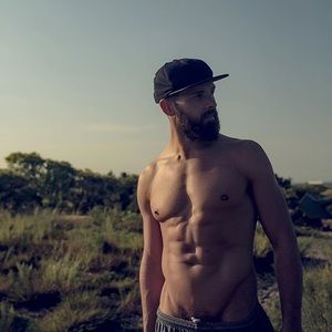 Meet your Posher, Christian