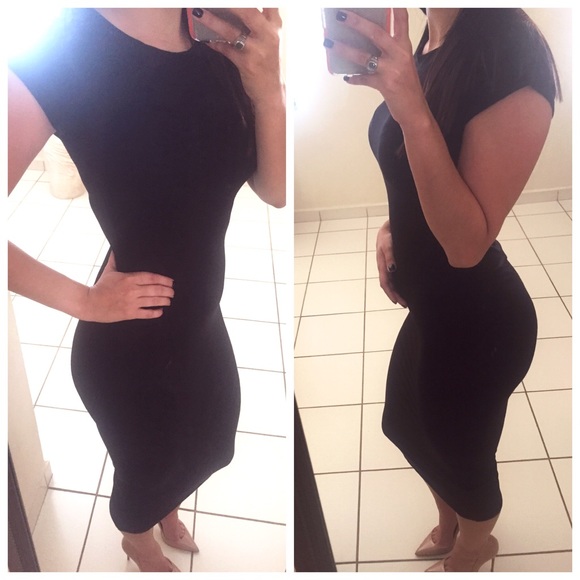 ❌SOLD❌ Black Cap Sleeve Midi Dress - Picture 2 of 2