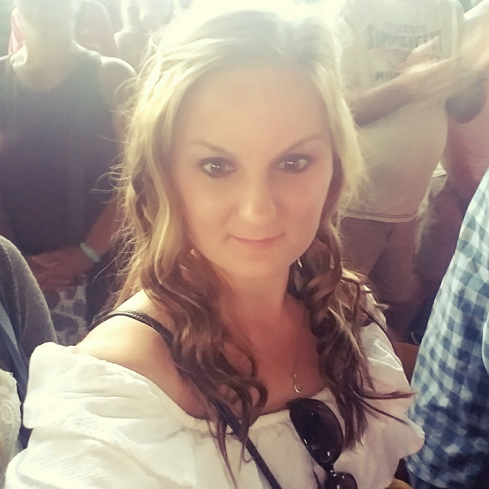 Meet your Posher, Samantha