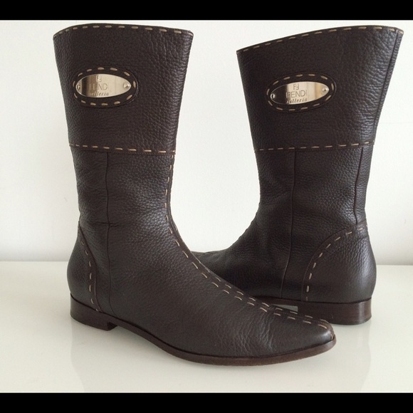 FENDI Shoes - FENDI SELLERIA DARK BROWN BOOTS, SIZE 38