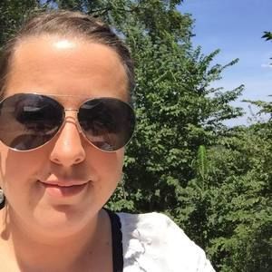 Meet your Posher, Sheila