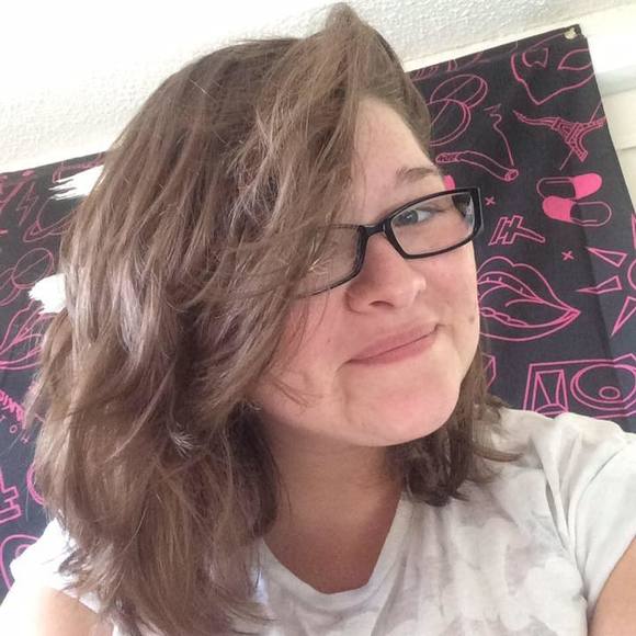 Meet your Posher, Alex