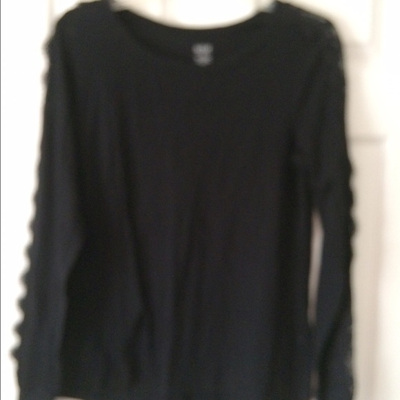 Lace sleeve top