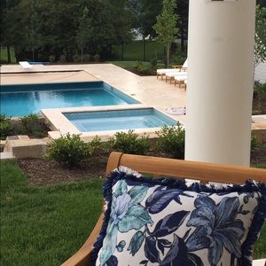 Meet your Posher, Jen