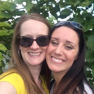 Meet your Posher, Emelia