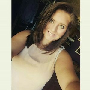 Meet your Posher, Lexi