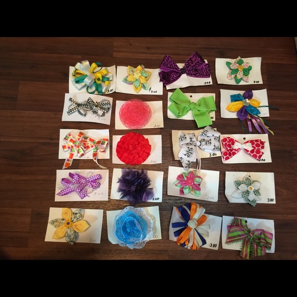 Hair bows - Picture 1 of 4