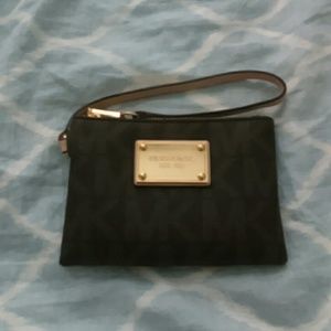 Michael Kors Wristlet