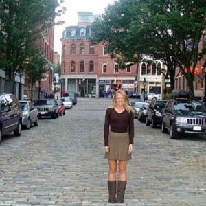 Meet your Posher, Jenny