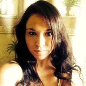 Meet your Posher, Alicia