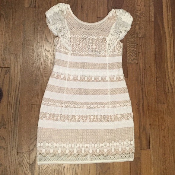 BCBGMaxAzria Dresses & Skirts - BCBG White Lace Dress