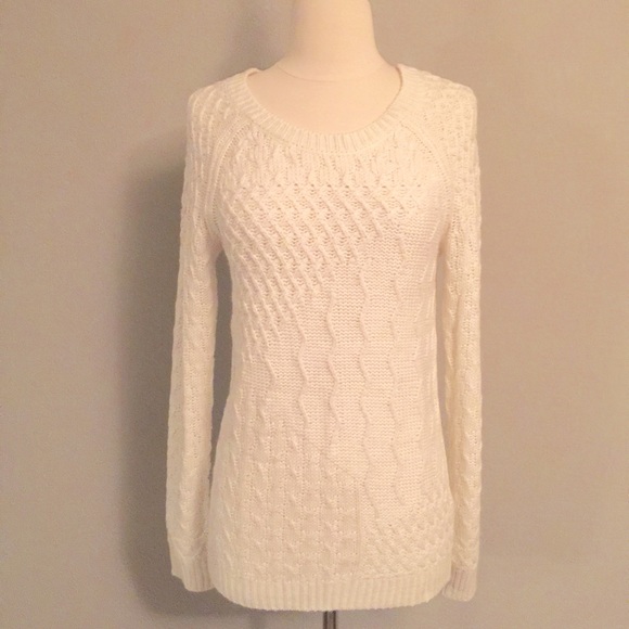 Mossimo sweater