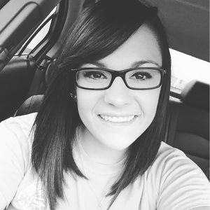 Meet your Posher, Kelsey