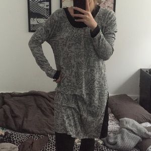 Moving sales~ only new/ good condition clothes