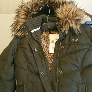 Hollister Puffer Down Coat