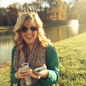 Meet your Posher, Kimberly