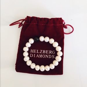 Helzberg Diamonds: Pearl & Black Onyx Bracelet