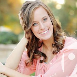 Meet your Posher, Carli