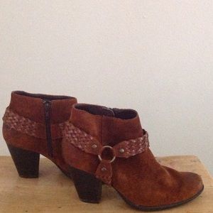 Bundle of booties for @amberpost13