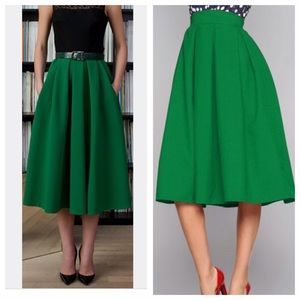 Green midi skirt