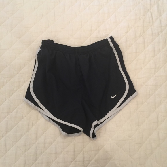 Nike Tempo shorts in navy blue