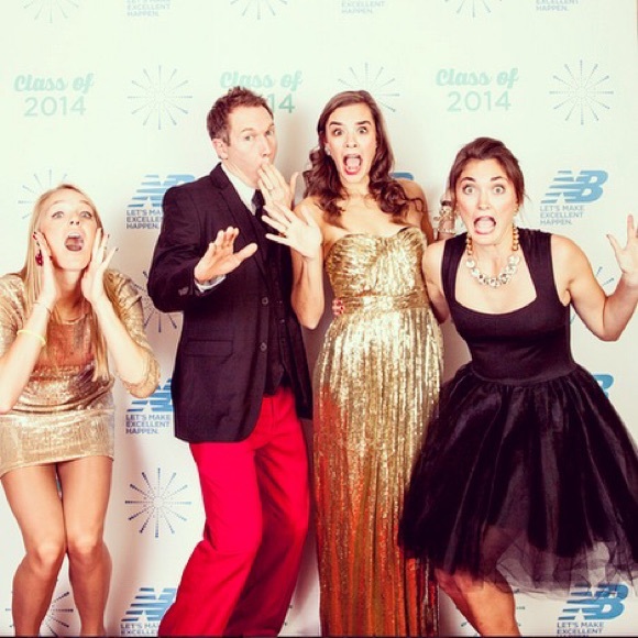 Meet your Posher, Megan - Picture 3 of 4