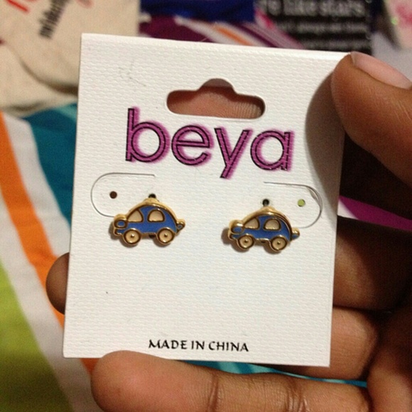 Car earrings - Picture 1 of 1