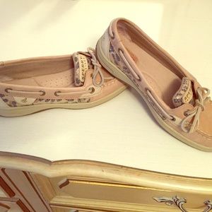 Sperry top-sider cheetah boat shoes