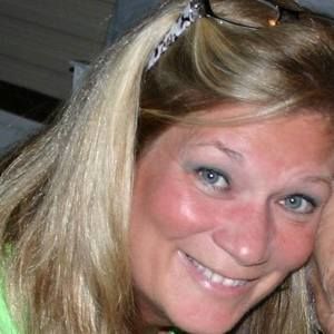 Meet your Posher, Pam