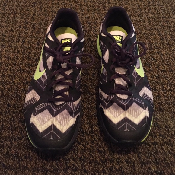 Nike running shoes 8.5