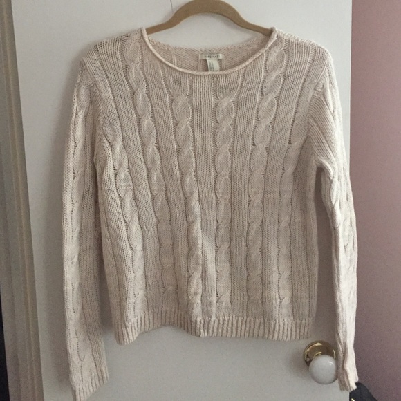 Forever 21 beige sweater