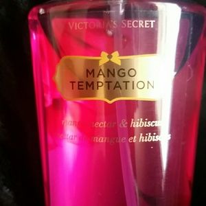 Victoria's Secret Mango Temptation Fragrance Mist