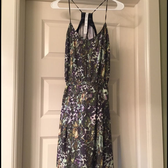 Lululemon Dress - Picture 2 of 3