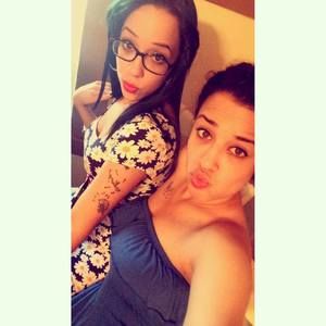 Meet your Posher, Sandy