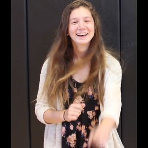 Meet your Posher, Emma