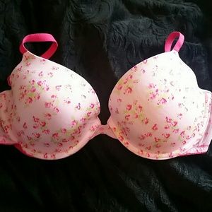 PINK Victoria's Secret Wear Everywhere Demi