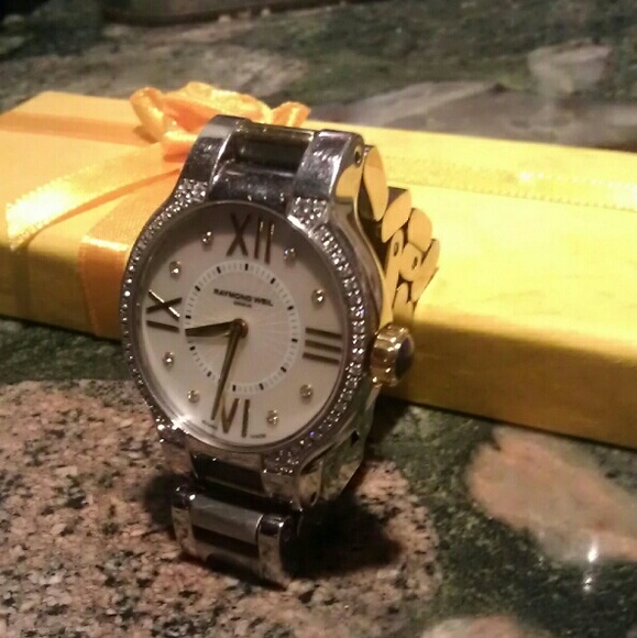 SOLD**RAYMOND WEIL Geneva diamond watch - Picture 3 of 4