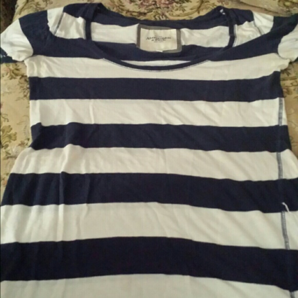 Short sleeve shirt