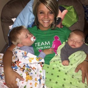 Meet your Posher, Ashley