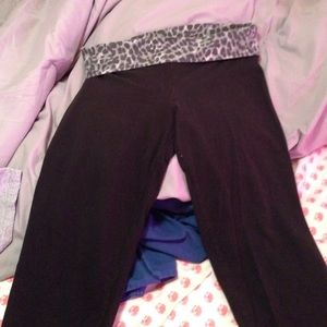 Victoria's Secret yoga leggings