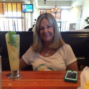 Meet your Posher, Gayle