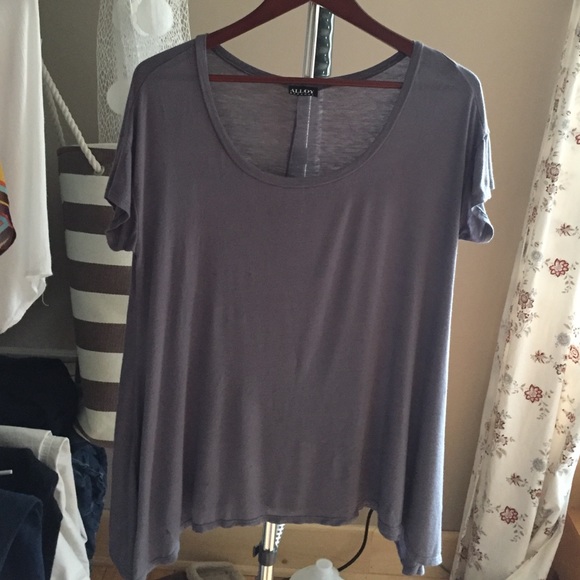 Swing tee