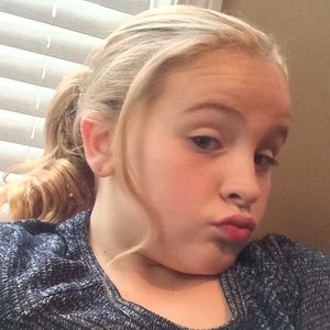 Meet your Posher, Molly