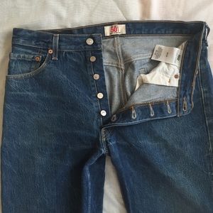 Levi's 501 Original Shrink-to-fit jeans