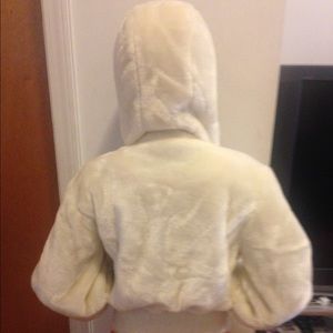 Nice furry fall jacket for youth