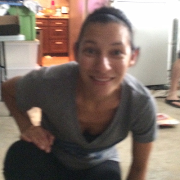 Meet your Posher, Leanorra